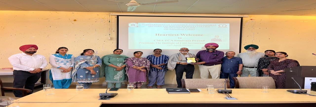 ICMAI and Sri Guru Teg Bahadur Khalsa College representatives at the CMA career opportunities session